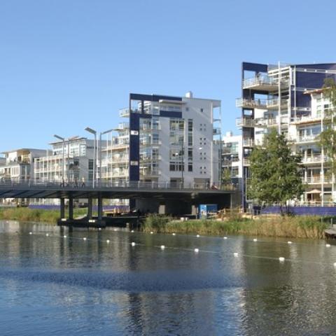 Hammarby Sjöstad (Solaripedia, 2020) Ref. 13