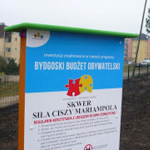 Source: https://www.bdgbo.pl/2017/12/skwer-sia-ciszy-mariampola-na-osiedlu.html