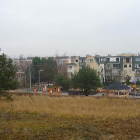 Source: https://www.bdgbo.pl/2017/12/skwer-sia-ciszy-mariampola-na-osiedlu.html